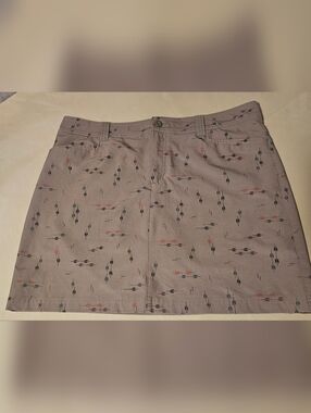 Eddie Bauer  Skort OLIVE GREEN w/ ARROW Accents 17" Long